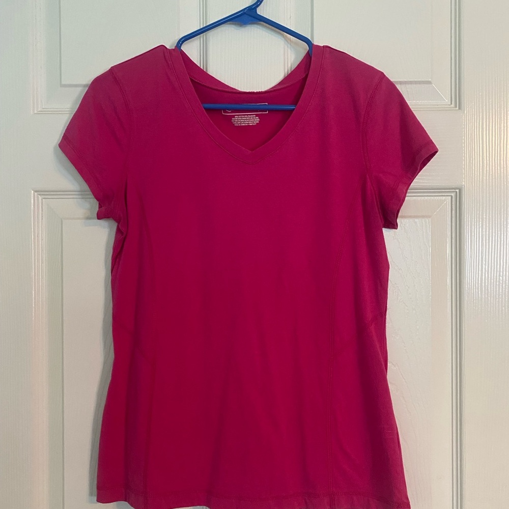 Tek Gear Women's Fuchsia V-Neck Tee